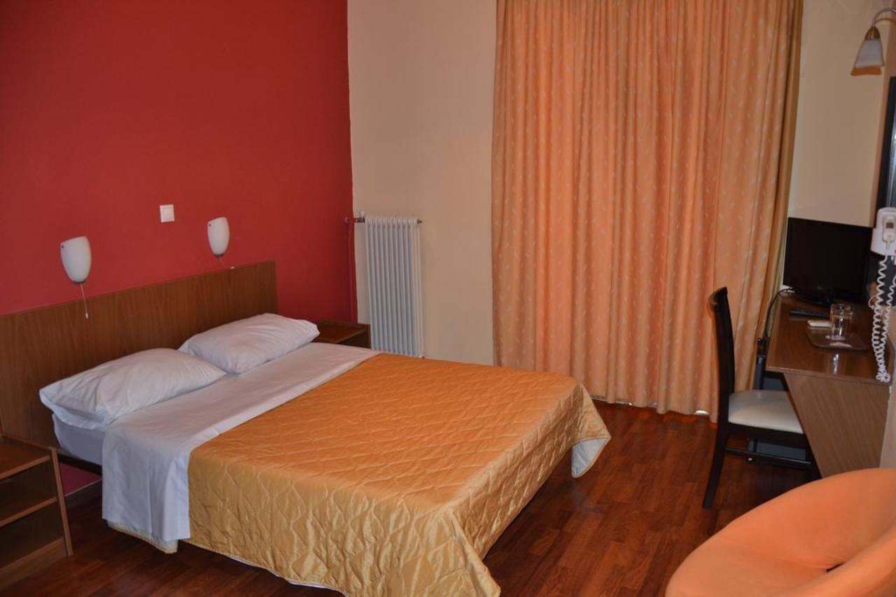 Hotel Exarchion Афіни Екстер'єр фото