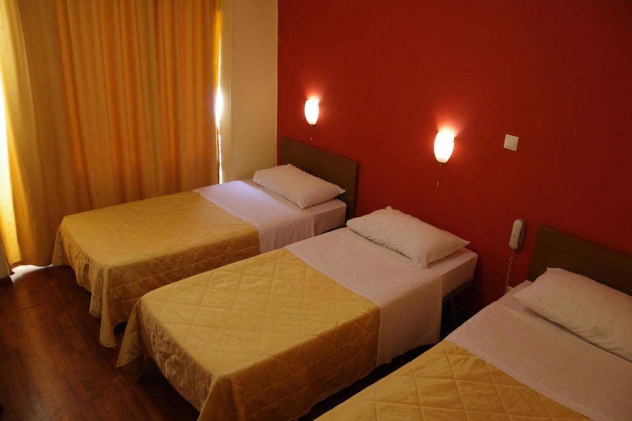 Hotel Exarchion Афіни Екстер'єр фото