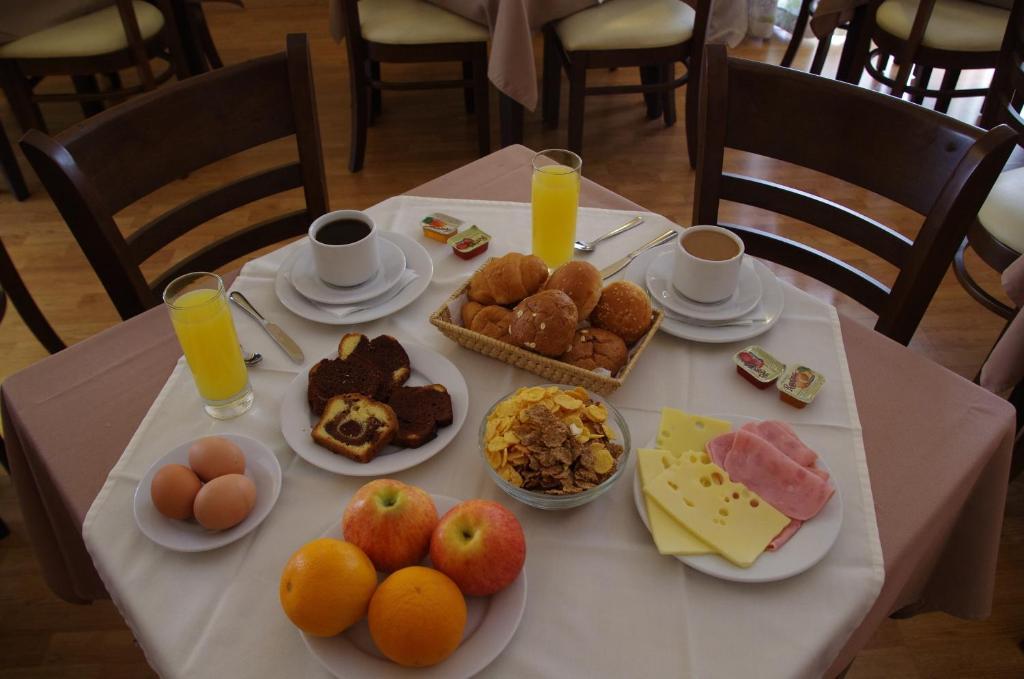 Hotel Exarchion Афіни Екстер'єр фото
