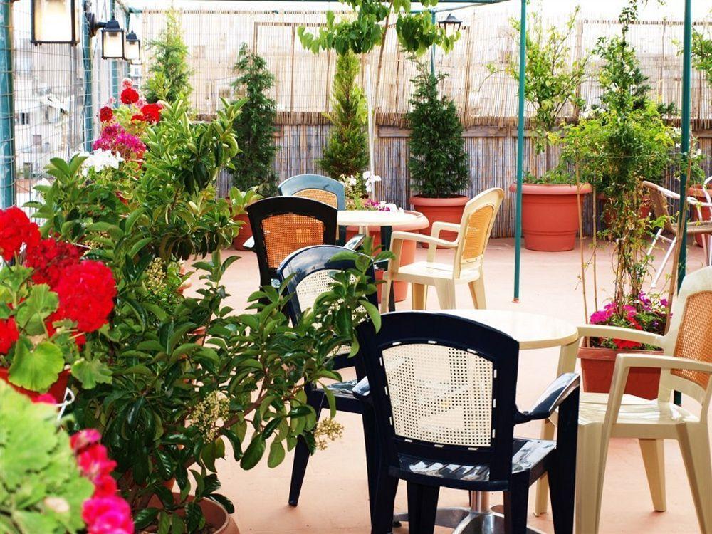 Hotel Exarchion Афіни Екстер'єр фото